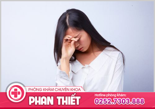 chậm kinh ra dịch trắng