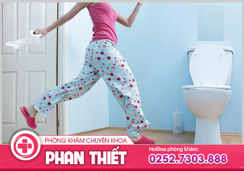 Viêm tiết niệu ở nữ: Dấu hiệu và Nguyên nhân gây bệnh